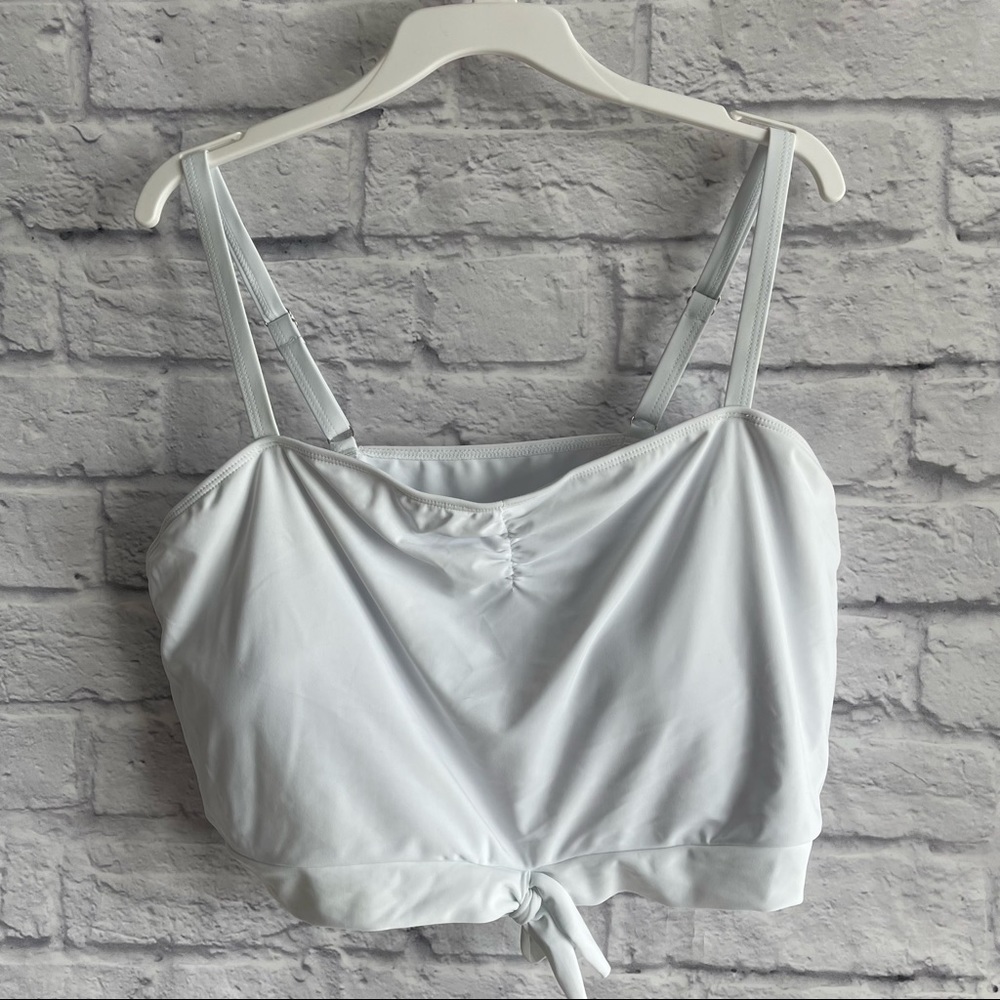 NEW AMAZON WHITE BIKINI TOP BATHING SUIT PLUS SIZE 4XL